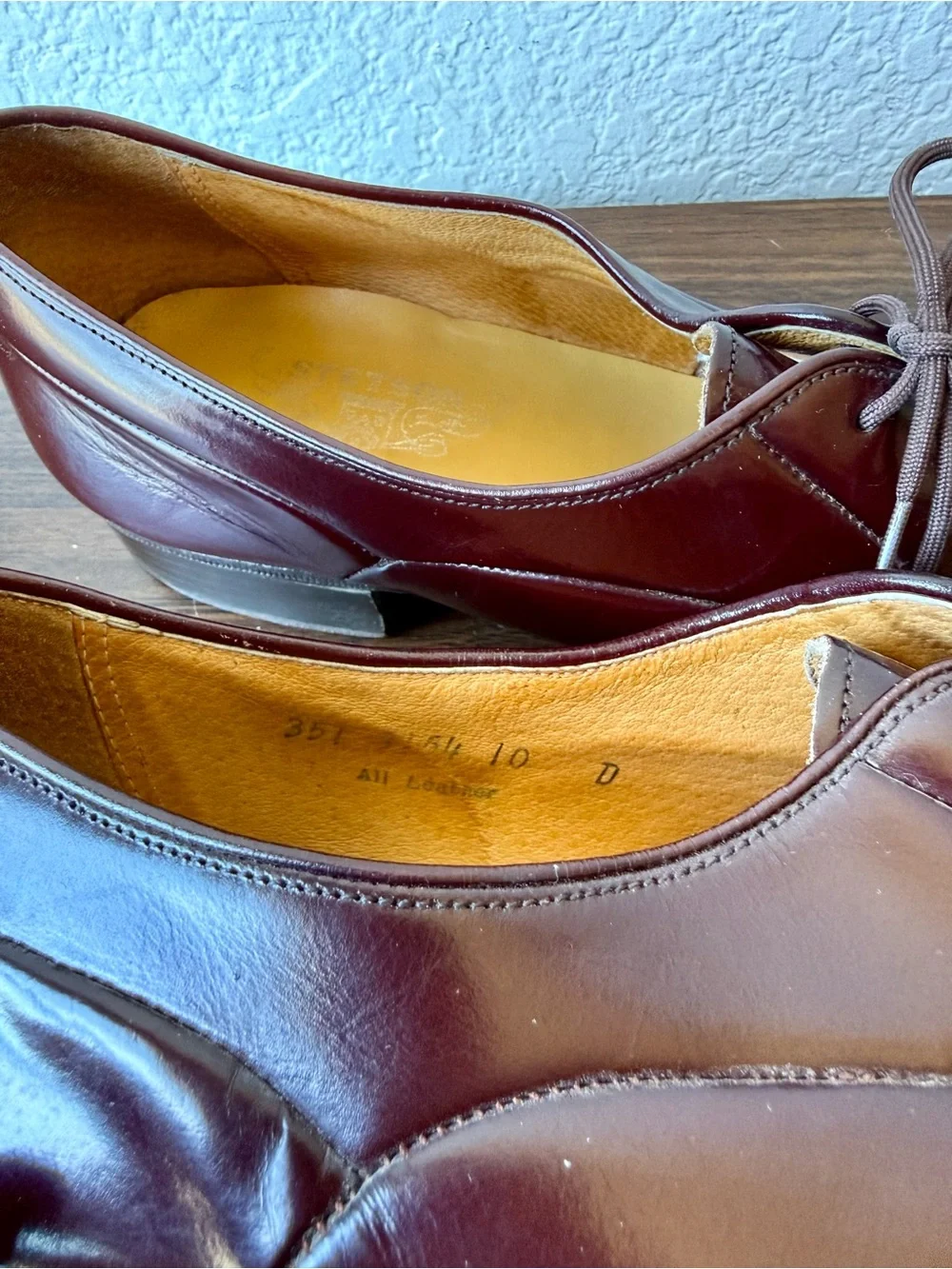 Stetson Burgundy Leather Derby Shoes